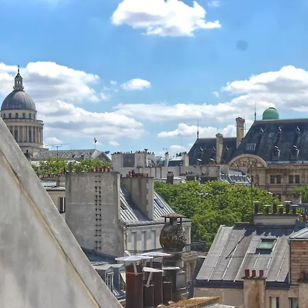 Charming In St Michel Apartamento